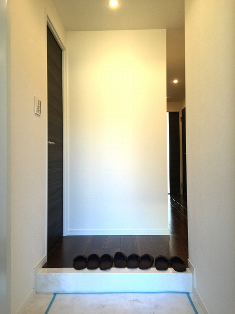 ベルテ中野江古田　玄関