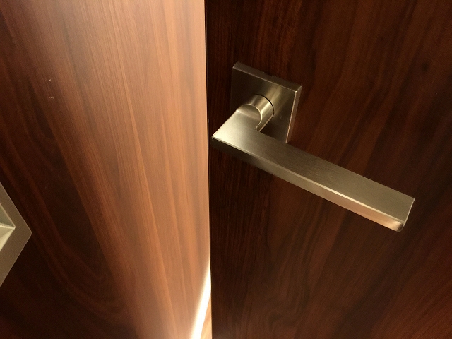 エントピア荻窪　リビングダイニングキッチンへ