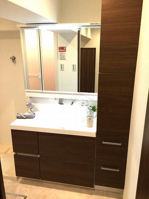 財形第３御殿山マンション　洗面台