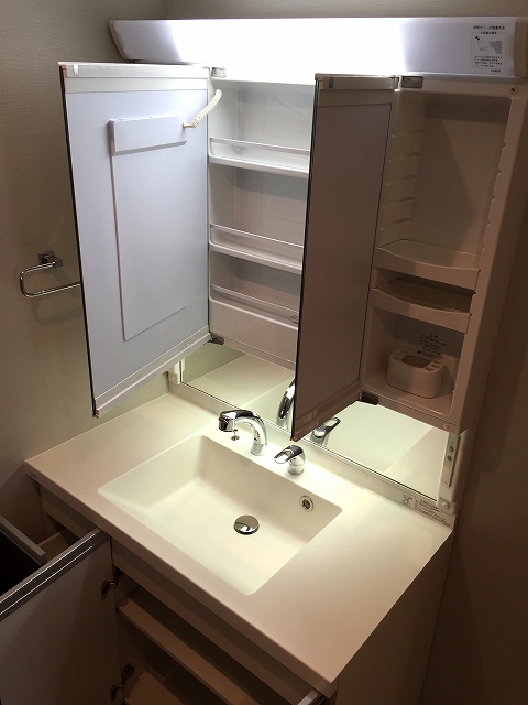 グリーンハイム世田谷　洗面台