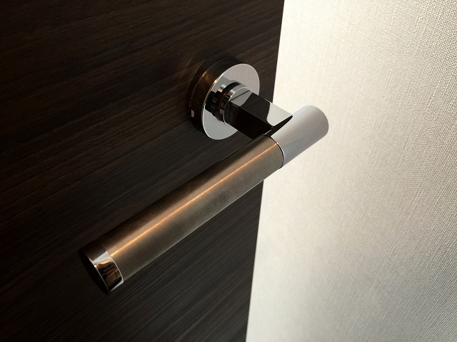 グリーンハイム世田谷　リビングダイニングキッチンへ