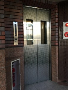 グリーンハイム世田谷　エレベーター