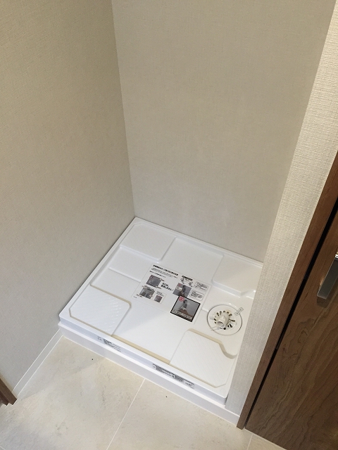 ヴィラロイヤル代々木　洗濯機置場