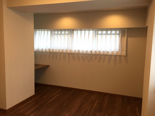 ヴィラロイヤル代々木　洋室約8.3帖