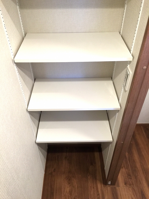 ヴィラロイヤル代々木　パントリー