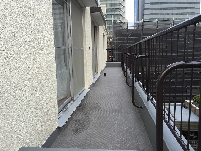 ヴィラロイヤル代々木　バルコニー