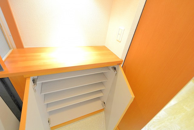 恵比寿グリーンハイム 玄関