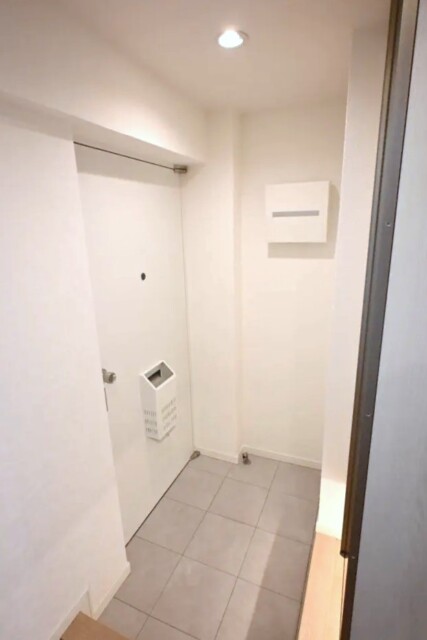 中野東豊マンション 玄関