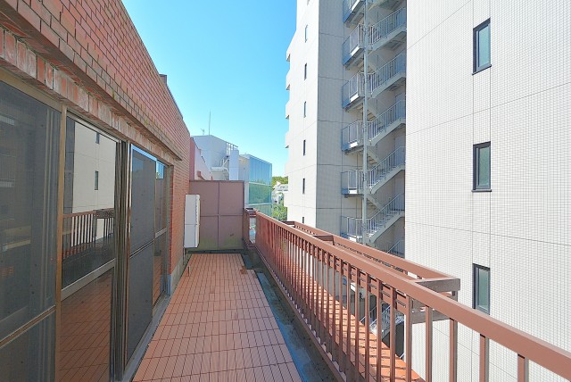 ストークメイジュ バルコニー