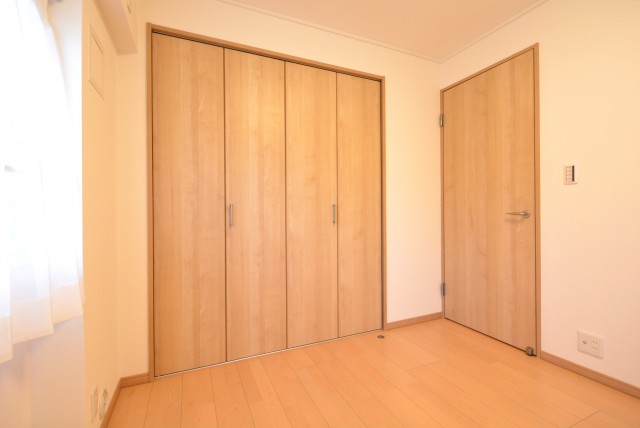 日興初台スカイマンション 洋室1