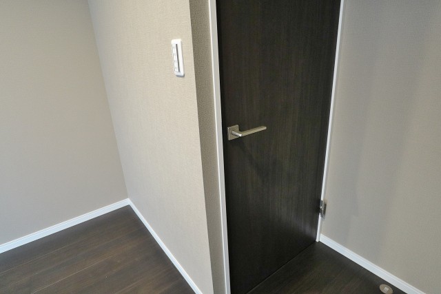 ライオンズマンション初台 洋室１