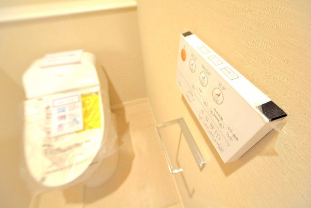 クオリア神南フラッツ トイレ