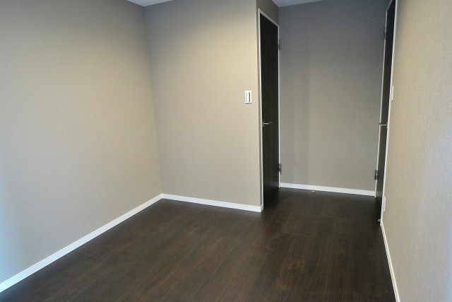 ライオンズマンション初台 洋室１