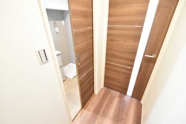 秀和代々木レジデンス 洗面室