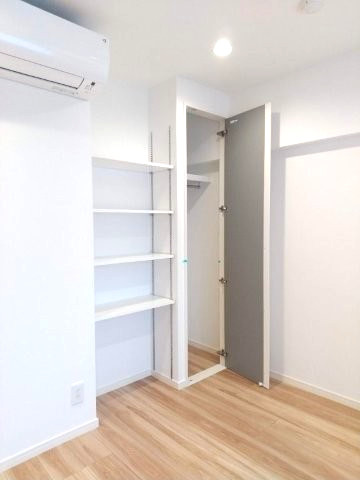 湯島永谷マンション 洋室