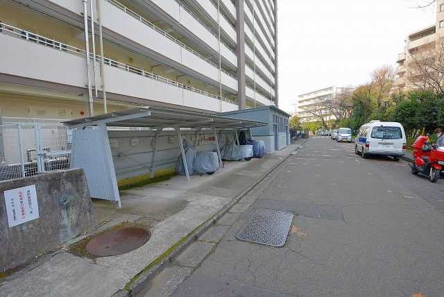 烏山南住宅1号棟713号室外観 (5)