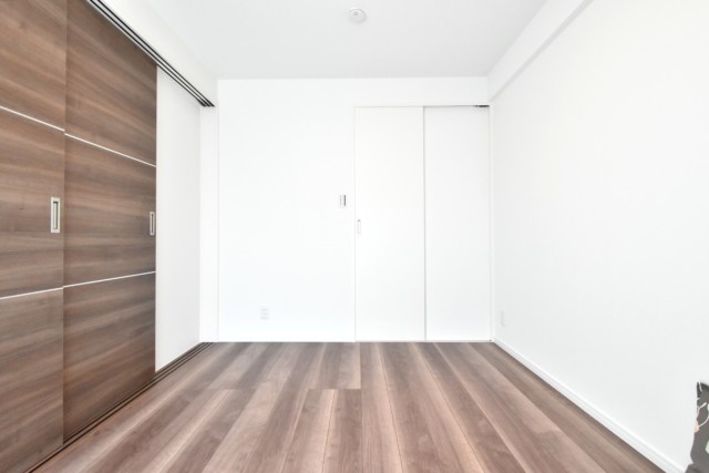 秀和代々木レジデンス 洋室2