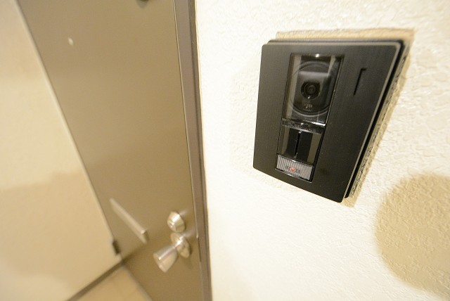 日興パレス西荻窪 玄関