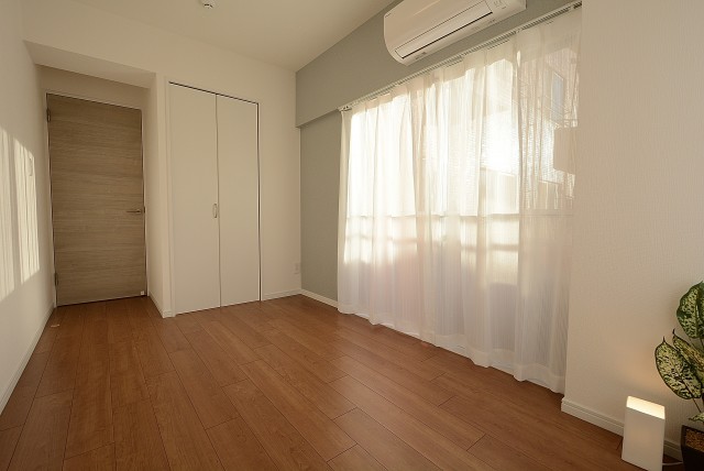 日興パレス文京 洋室4.8