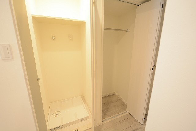 日興パレス西荻窪 洗濯機置場