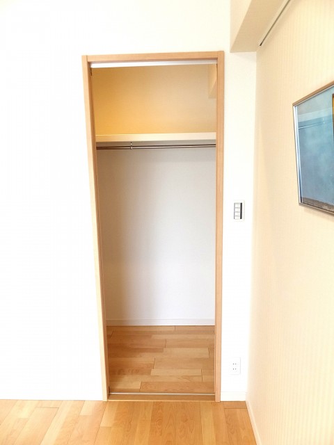 キャニオングランデ荻窪　洋室3