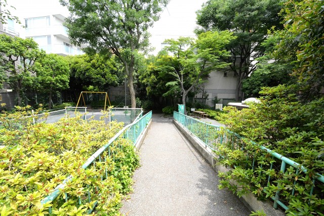 ダイナシティ市谷仲之町　周辺