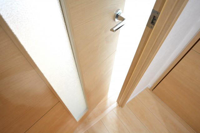 フォンテ青山　ダイニングキッチン扉