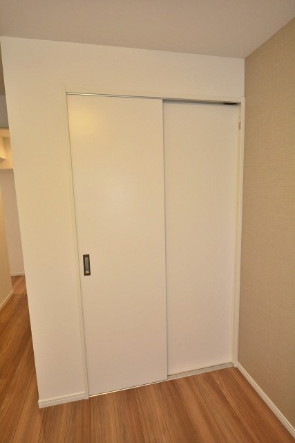 宮園キャピタルマンション　洋室1