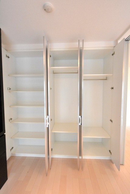 ダイナシティ市谷仲之町　洋室