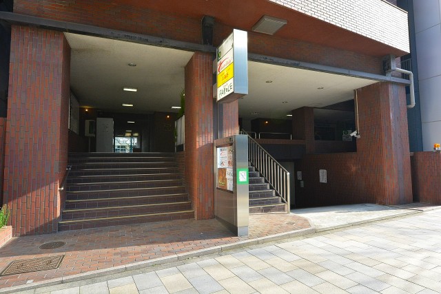 フォンテ青山　エントランス