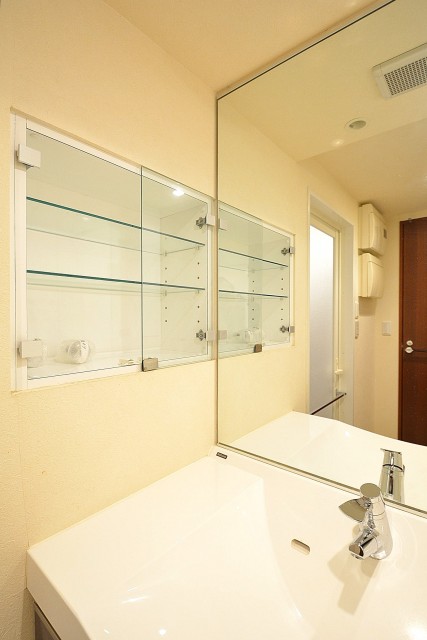 赤坂ハイツ　サニタリールーム　洗面台