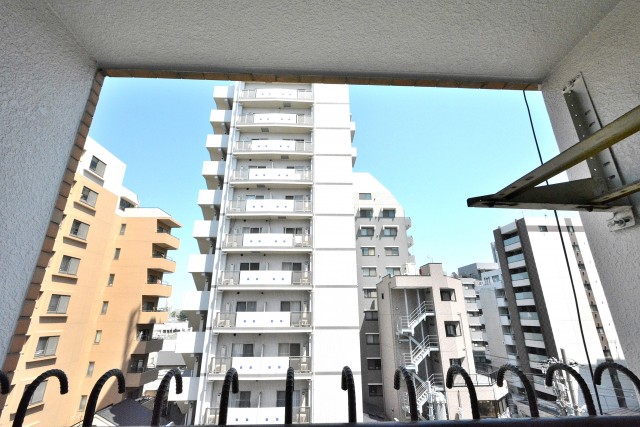 シルバーパレス千駄木　バルコニー