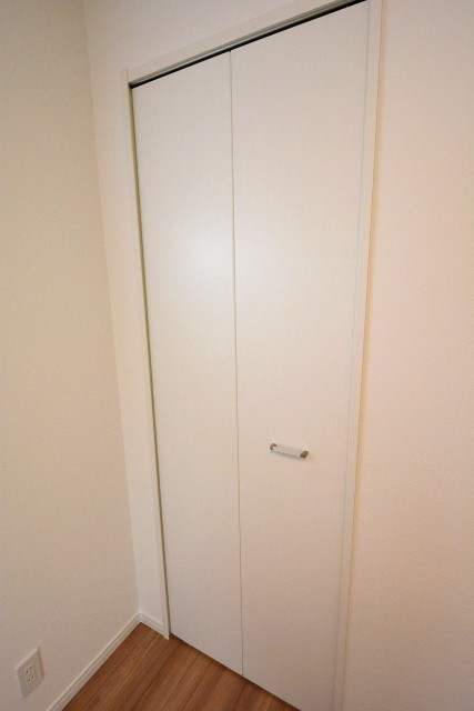 東建砧マンション　洋室1