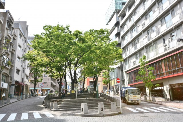 日興パレス麻布狸穴　周辺