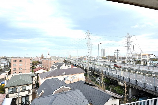 第一北烏山ヒミコマンション　洋室1眺望