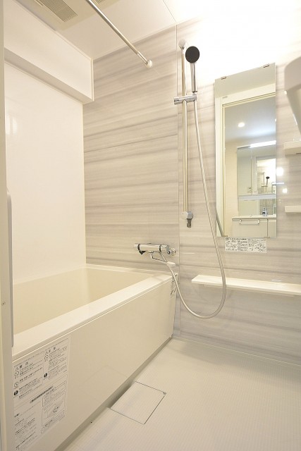 秀和南大井レジデンス　バスルーム