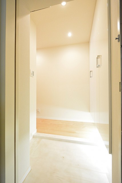 目白ハイツ　玄関