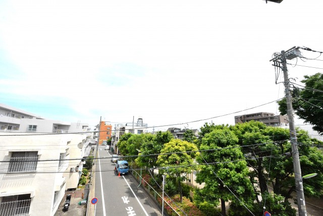 セザール第二上北沢　バルコニー