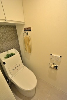 駒沢オリンピックマンション　トイレ