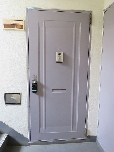 砧公園スカイハイツ　玄関扉