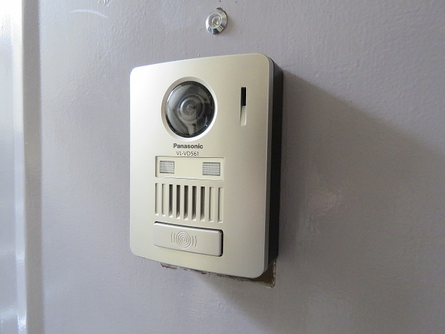 砧公園スカイハイツ　TVモニター付きインターホン