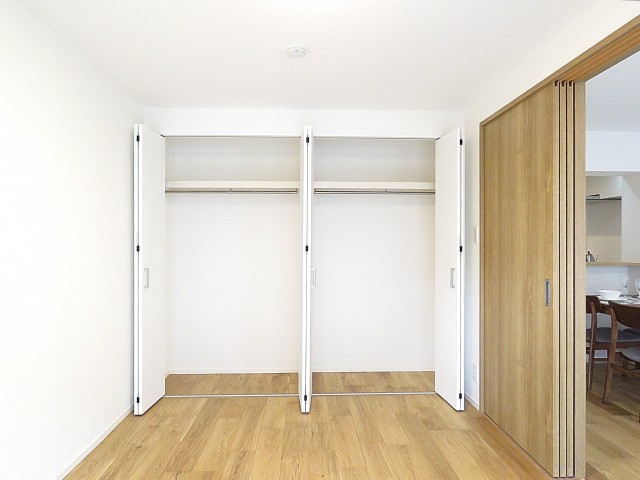 砧公園スカイハイツ　洋室約6.3帖