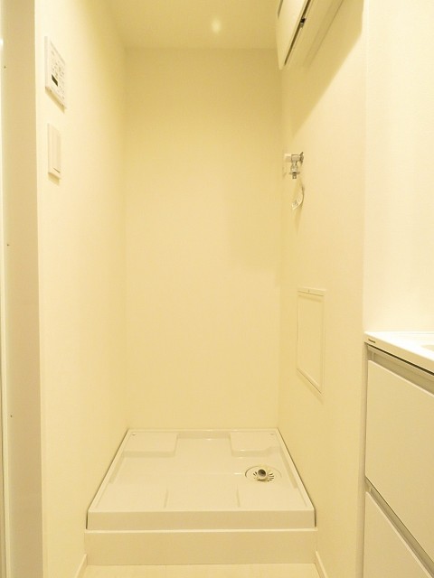 砧公園スカイハイツ　洗濯機置場