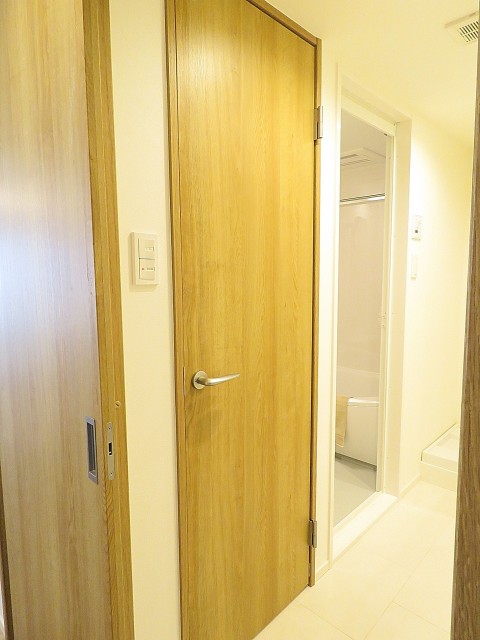 砧公園スカイハイツ　トイレ扉