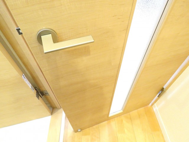 ワコー人形町マンション　ダイニングキッチン扉