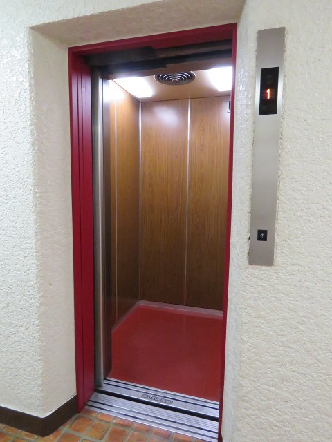 ワコー人形町マンション　エレベーター