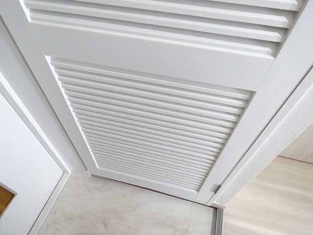 秀和南大井レジデンス　電気温水器