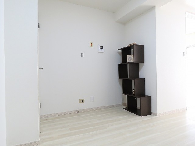 秀和南大井レジデンス　LDK約10帖