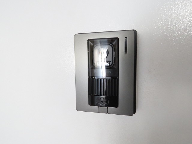 秀和南大井レジデンス　TVモニター付きインターホン