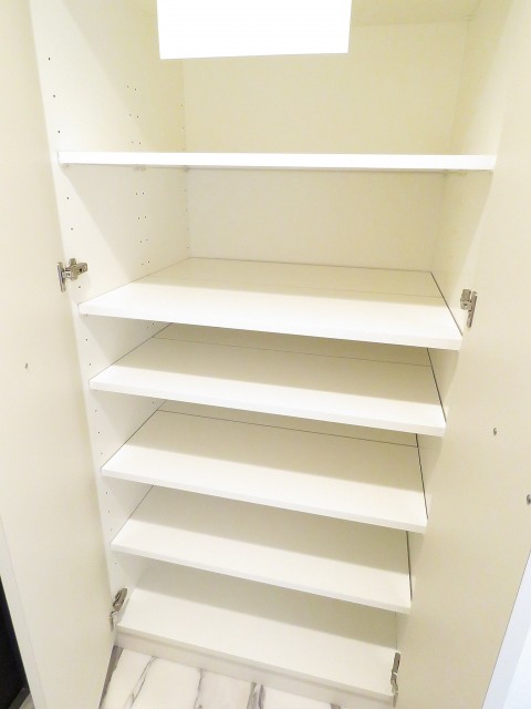 フィース駒込六義園　物入れ